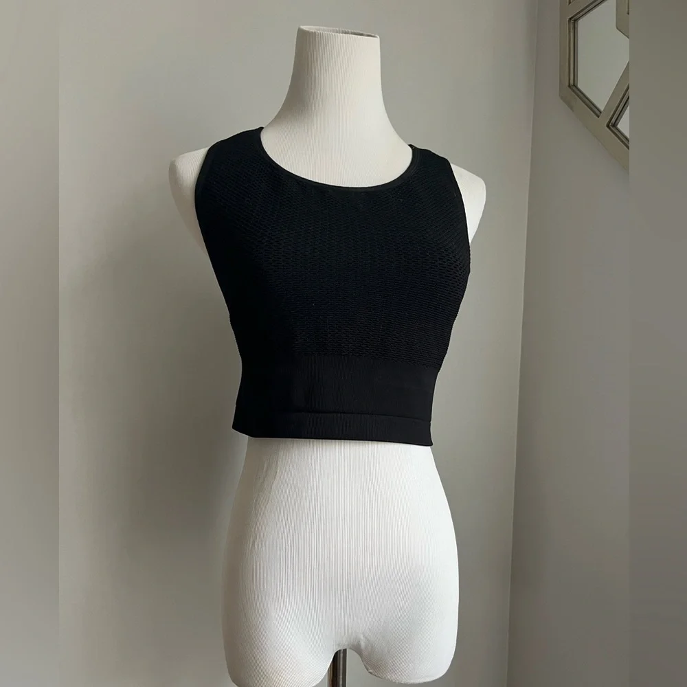 Alo Yoga Racerback Power Crop - Picture 3 of 11